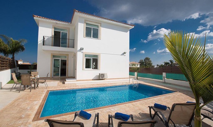 Protaras House | 130 m² House ∙ 3 bedrooms ∙ 6 guests