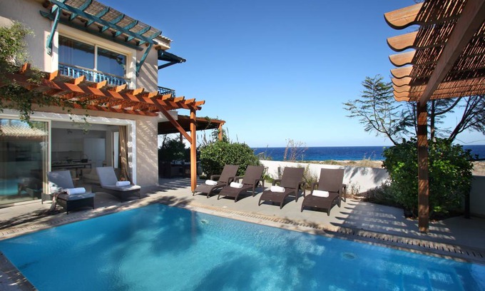 Cape Greko Villa | 130 m² Villa ∙ 4 bedrooms ∙ 9 guests