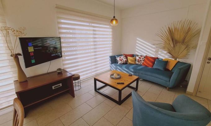 Neapolis Apartment | 140 m² Apartment ∙ 3 bedrooms ∙ 5 guests