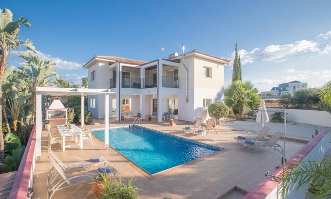 Protaras House | 160 m² House ∙ 3 bedrooms ∙ 6 guests