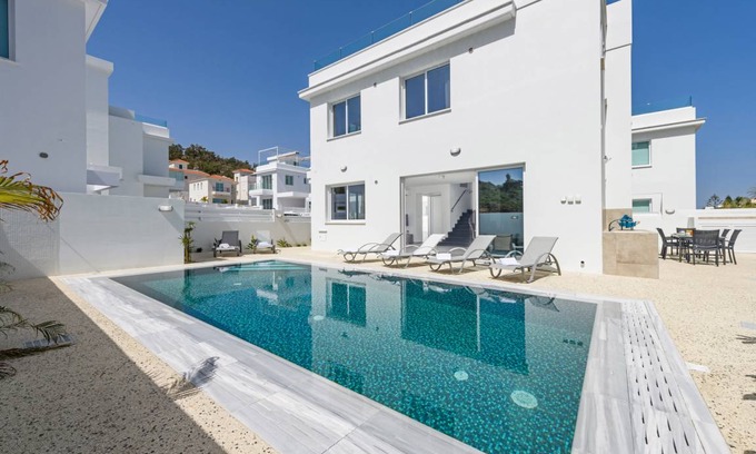 Protaras Villa | 160 m² Villa ∙ 3 bedrooms ∙ 6 guests