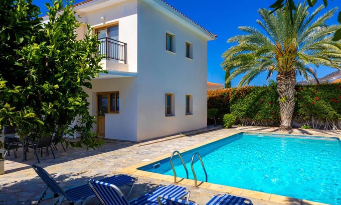Argaka Villa | 195 m² Villa ∙ 3 bedrooms ∙ 8 guests