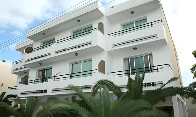 Potamos tis Germasogeias Apartment | 200 m² Serviced apartment ∙ 3 bedrooms ∙ 10 guests