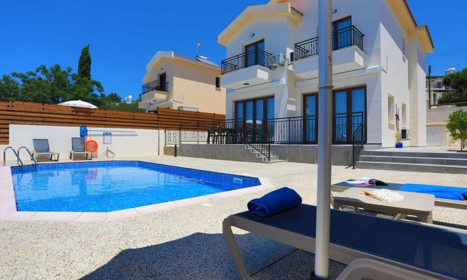 Meladeia Villa | 200 m² Villa ∙ 3 bedrooms ∙ 6 guests
