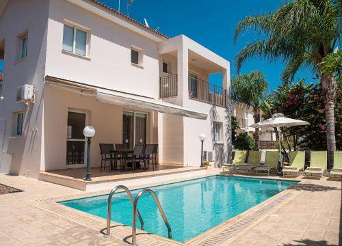 Cape Greko Villa | 200 m² Villa ∙ 4 bedrooms ∙ 9 guests