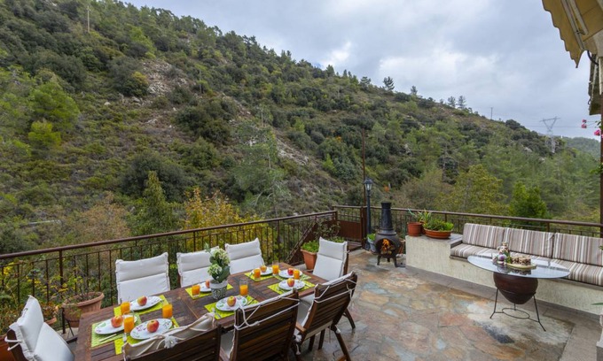 Kato Amiantos Villa | 200 m² Villa ∙ 4 bedrooms ∙ 8 guests