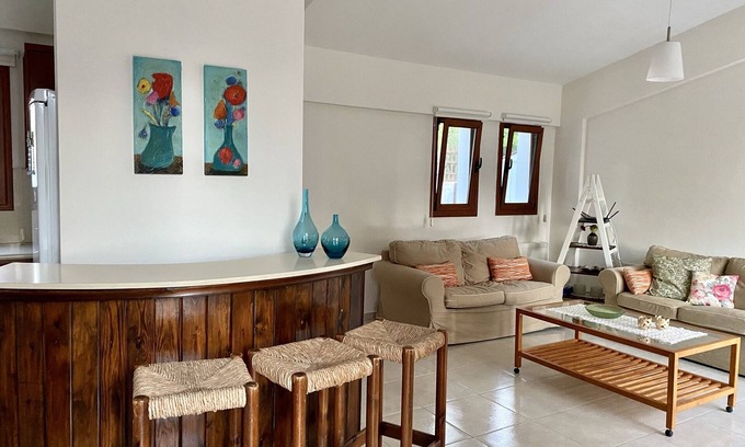 Tsada House | 3 Bedroom Villa for rent in Tsada Village, Paphos near Minthis Hills Golf Course