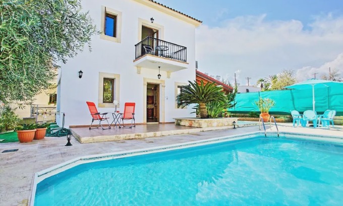 Prodromi Villa | 3 Bedrooms Villa Close To The Sea Prodromi