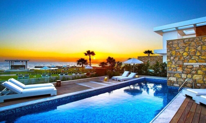 Paphos Villa | 3BR Villa Largest Private Pool Sea Nearby