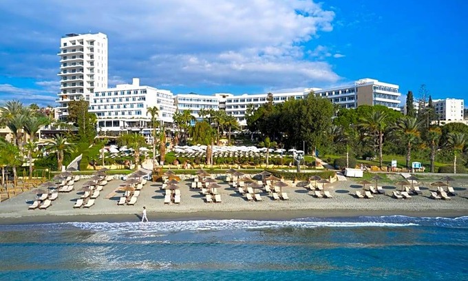 Agios Tychon Hotel | 4-Star Hotel ∙ Mediterranean Beach Hotel