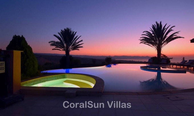 Argaka Villa | 400 m² Villa ∙ 7 bedrooms ∙ 15 guests