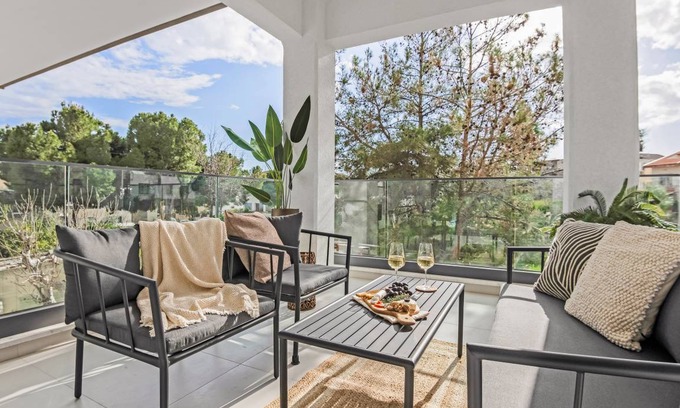 Agia Fyla Apartment | 50 m² Apartment ∙ 2 bedrooms ∙ 4 guests
