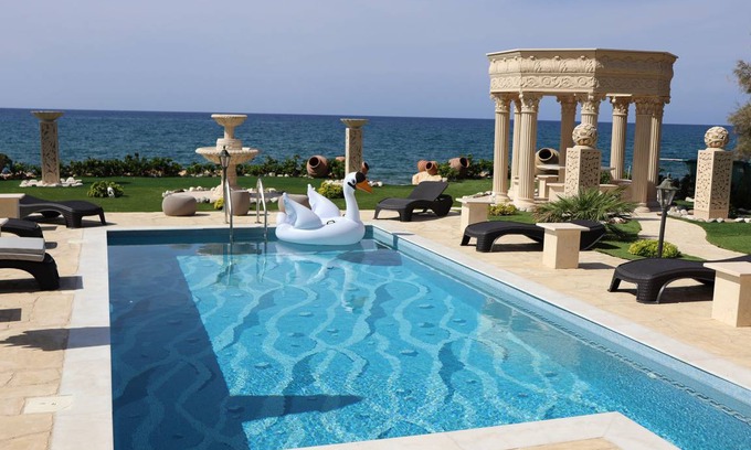 Ayia Marina Chrysochous Villa | 500 m² Villa ∙ 5 bedrooms ∙ 16 guests