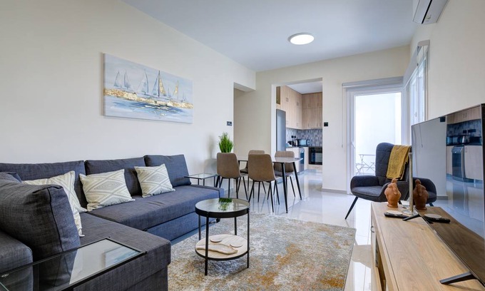 Old Town of Limassol Apartment | 56 m² Apartment ∙ 2 bedrooms ∙ 4 guests