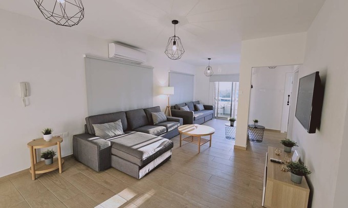 Historical Center Apartment | 75 m² Apartment ∙ 2 bedrooms ∙ 5 guests