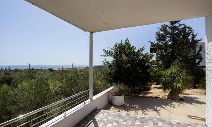 Agios Theodoros House | 80 m² House ∙ 2 bedrooms ∙ 5 guests