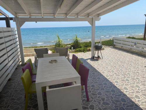 Meneou Villa | 80 m² Villa ∙ 2 bedrooms ∙ 6 guests