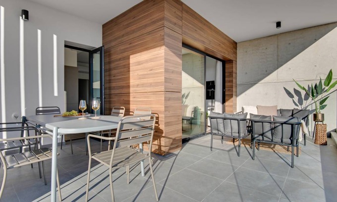 Limassol Apartment | 81 m² Apartment ∙ 3 bedrooms ∙ 6 guests