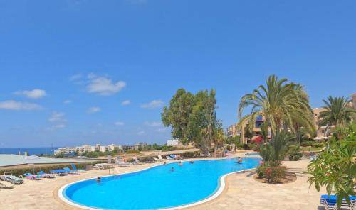 Paphos Apartment | 90 m² Apartment ∙ 4 bedrooms ∙ 8 guests
