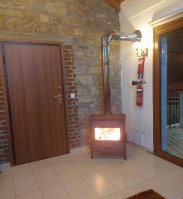 Treis Elies House | 90 m² House ∙ 1 bedroom ∙ 4 guests