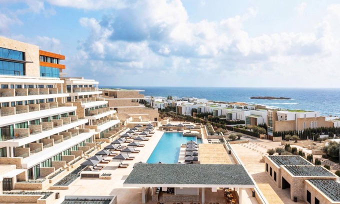 Agios Georgios Pegeias Hotel | 990 m² Hotel ∙ 2 bedrooms ∙ 127 guests