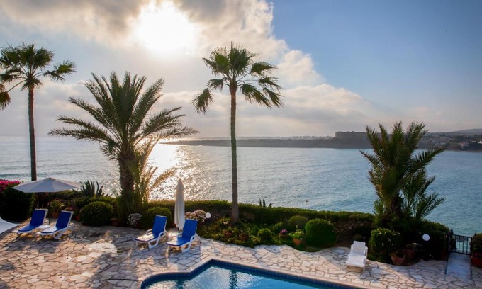 Pegeia Villa | AMALIA