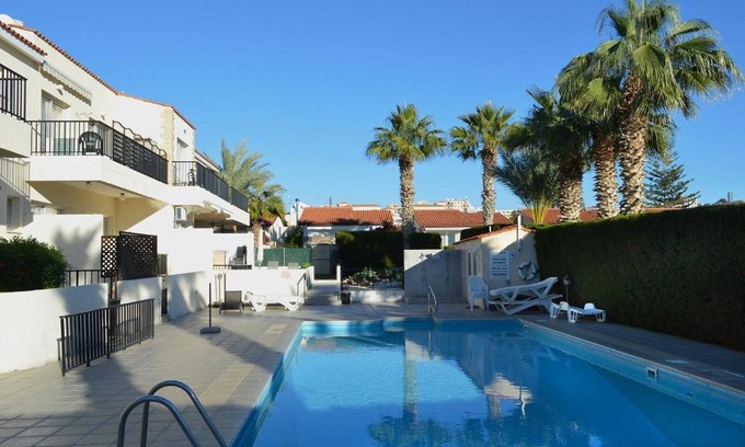 Paphos Apartment | Apartment in Kato Pafos & 10 min to Venus beach