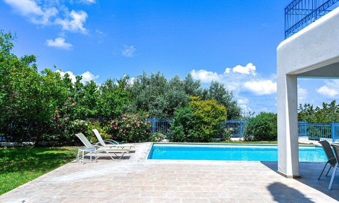 Agios Georgios Pegeias Villa | Aphrodite's Haven: Villa Bliss,1458