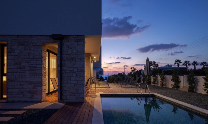 Emba Villa | Avalon 1 Villa 20 - Three Bedroom Villa, Sleeps 6