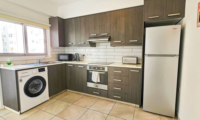 Larnaca City Centre Apartment | Blue Sky Ocean Retreat