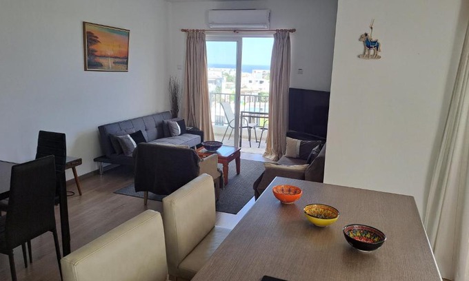 Paphos Apartment | City Centre Veranda