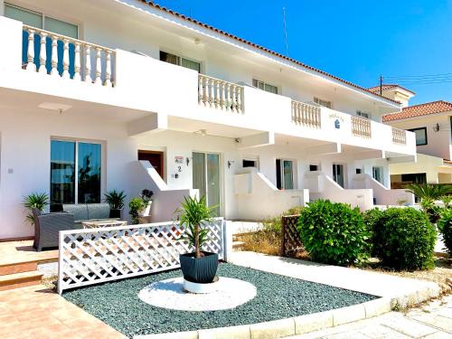 Universal Apartment | Diana Townhouse 1