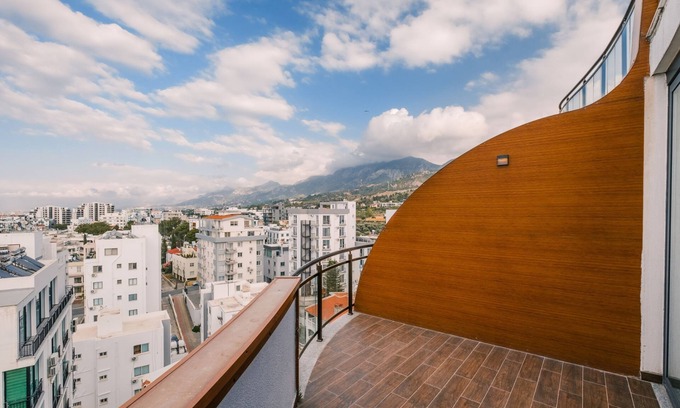 Zeytinlik Apartment | Gorgeous Residence in a Luxury Complex in Kyrenia