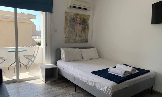 Ayia Napa Apartment | Ha.De.Co. Holiday Apt C