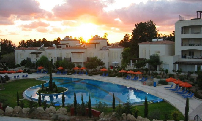 Universal Villa | Hesperides Gardens Villa