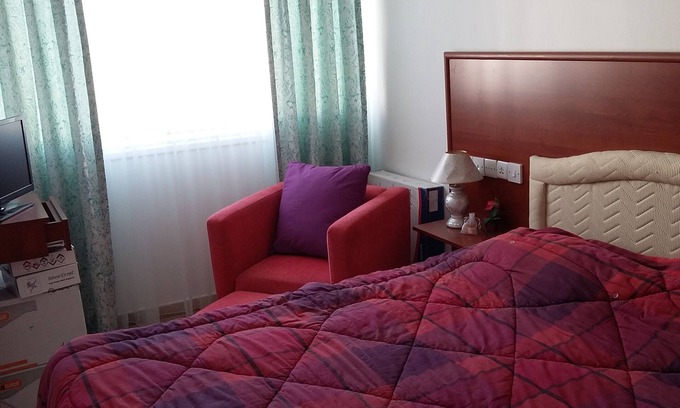 Kyrenia Apartment | HOTEL STYLE BEDROOMS (TO RENT INDIVIDUALLY NOT WHOLE FLAT!) SUPPLEMENTS CHARGED