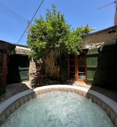 Lofou House | King's house