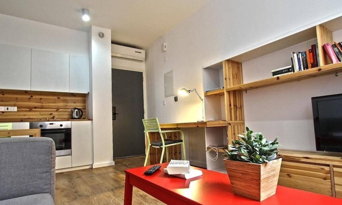 Historical Center Apartment | Kitonas 304-Apartment-Apartment-Ensuite with Shower