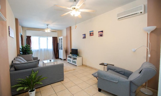 Neapolis Apartment | Limassol love apartment