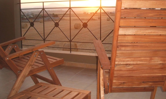 Kiti Apartment | Luxury 2 bedroom apartment with WIFI