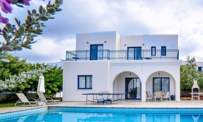 Agios Georgios Pegeias Villa | Luxury 5 Star Villa for Rent, Paphos Villa 1460