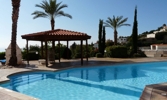 Peyia Town Apartment | Luxury Apartment Peyia Wi-Fi, pool. Mountainside spectacular view to the sea.