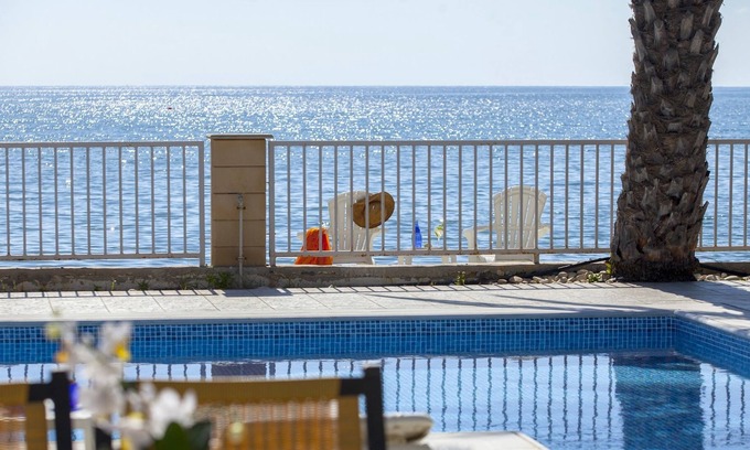 Larnaca Villa | Meneou Beachfront Villa Sunset
