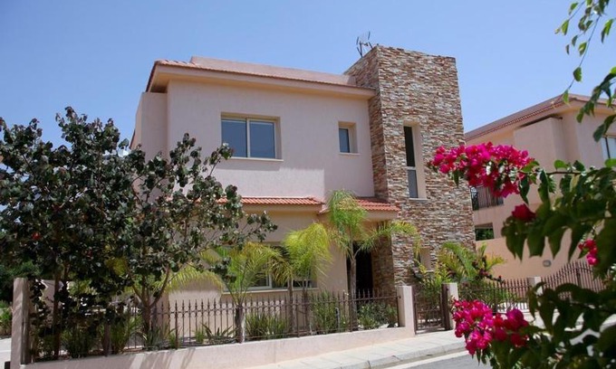 Pernera Villa | Michelle 8