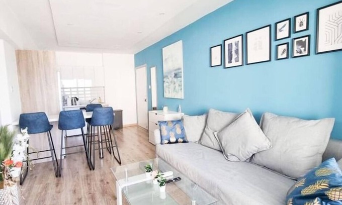 Skala Apartment | Modern Retreat: 2br Stylish Apt with Comfy Rooms!