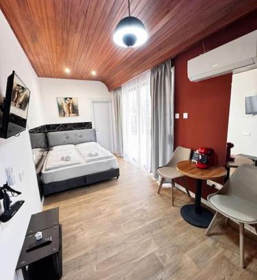 Limassol Apartment | Modern Studio N1 private Kitchenette and Bathroom