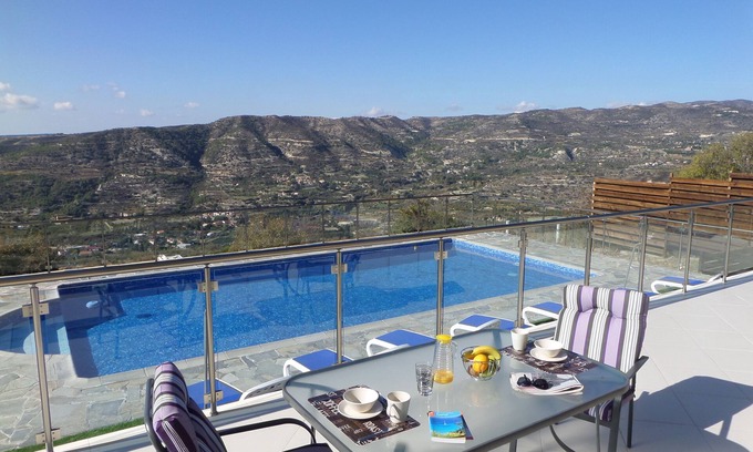 Laneia Villa | Modern villa 5 en suite Bed-set in Troodos foothills-private pool-stunning views