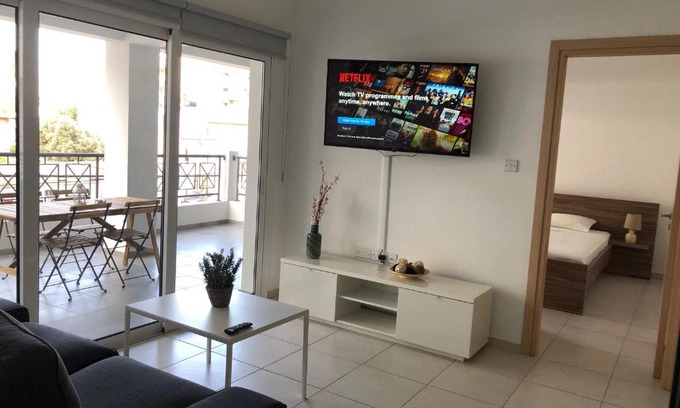 Larnaca City Centre Apartment | Must Stay - City Center