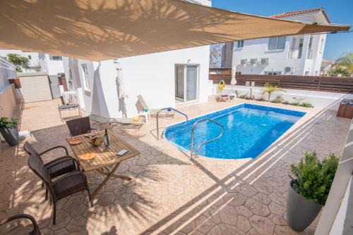 Protaras Villa | Narcissos Villa Doria