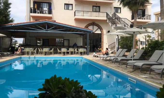 Paphos Apartment | New York Plaza Hotel Apartments